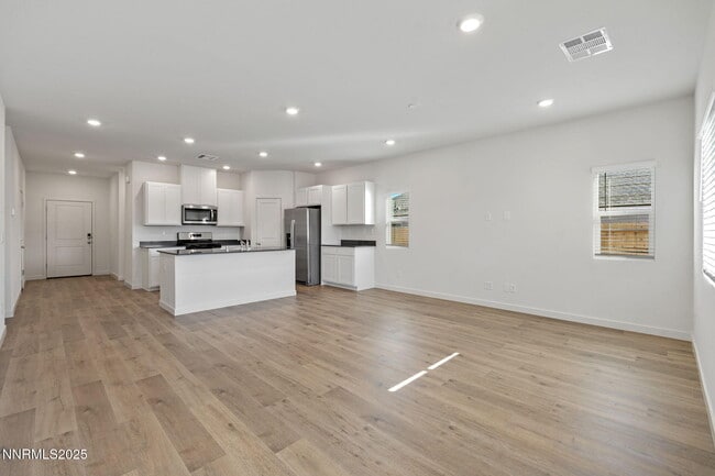 Building Photo - 4547 Mifflin St