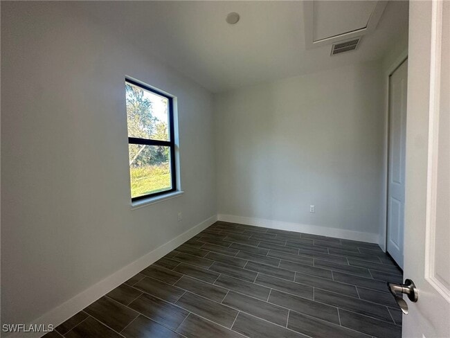 Building Photo - 3617 26th Ave SE