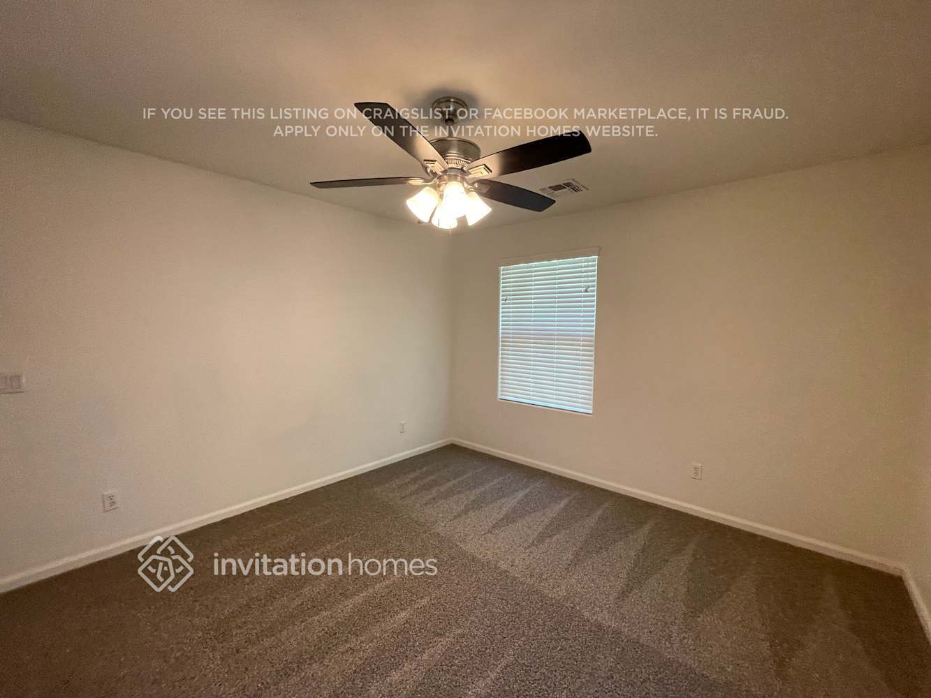 Building Photo - 1370 S Ponderosa Dr