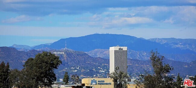 Views of the Hollywood sign from the top balcony - 6077 Hargis St