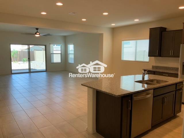 Building Photo - 6301 W Rushmore Wy