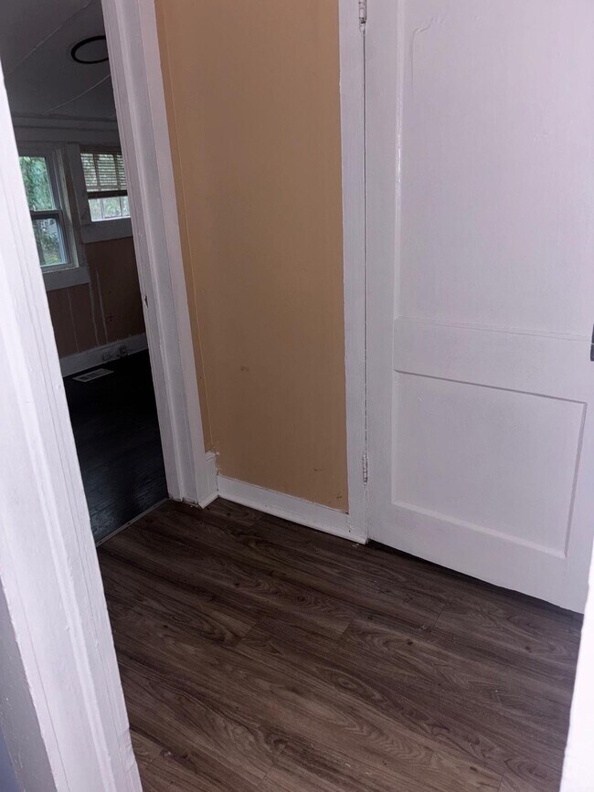 Building Photo - 4322 Mikado Ave