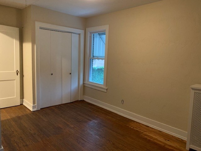 middle bedroom - 804 Gaskill Ave