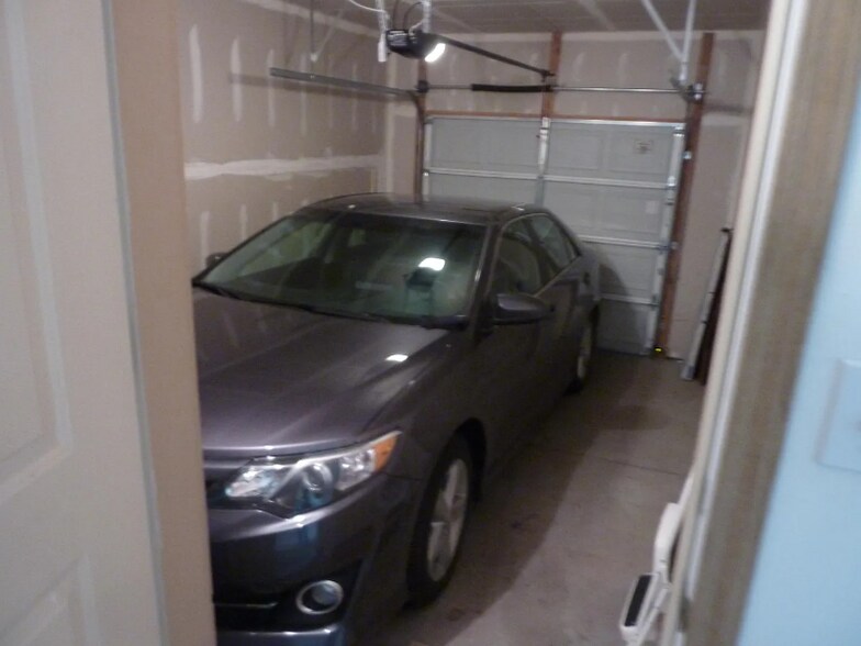 Building Photo - 4436 Alderbury St