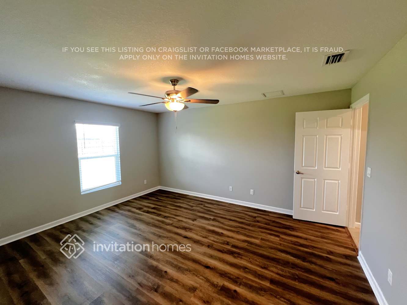 Building Photo - 2407 SE Melon Ct