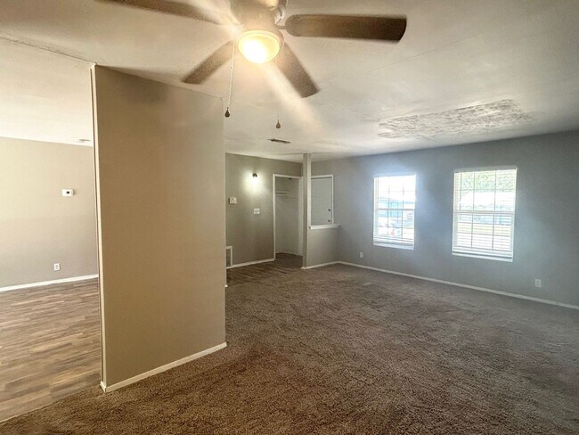 Building Photo - Charming 3-Bed, 2-Bath Home in Northeast S...