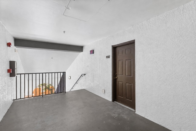 Building Photo - 7960 Preserve Cir