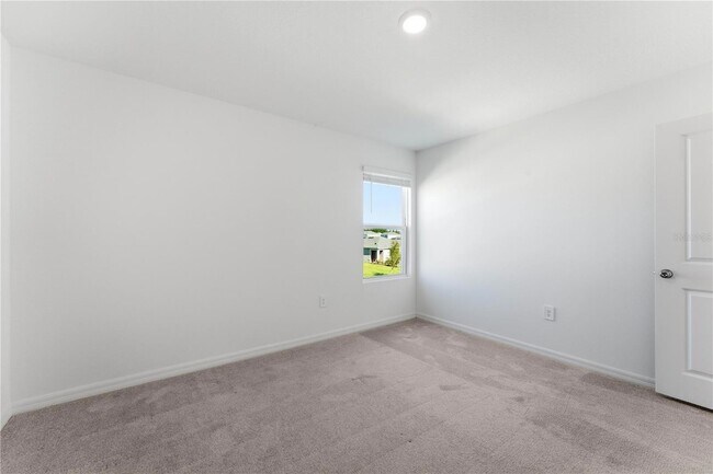 Building Photo - 5670 Nispero Wy