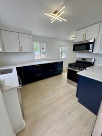 Building Photo - 1335 Marengo Ave