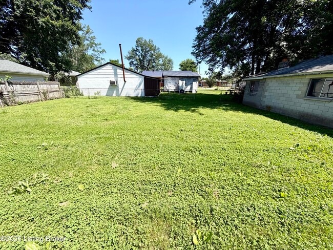 Building Photo - 5303 Hosta Ln