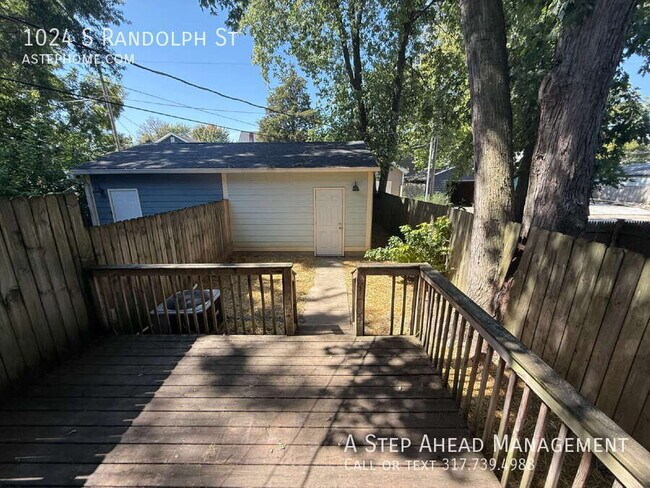 Building Photo - 1024 S Randolph St