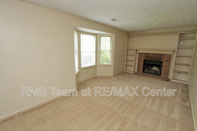 Building Photo - 1381 Omie Way