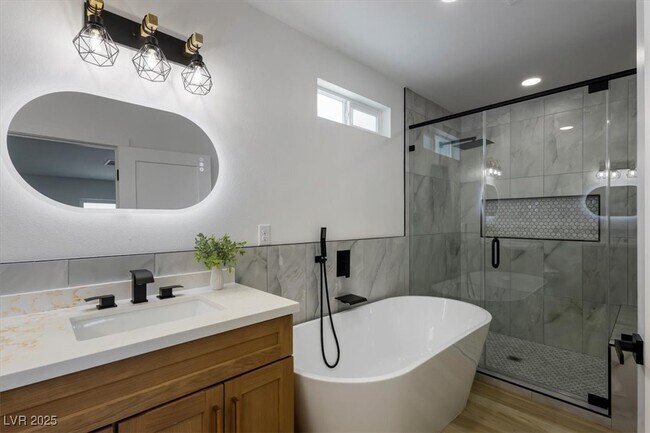 Building Photo - 7724 Rancho Destino Rd