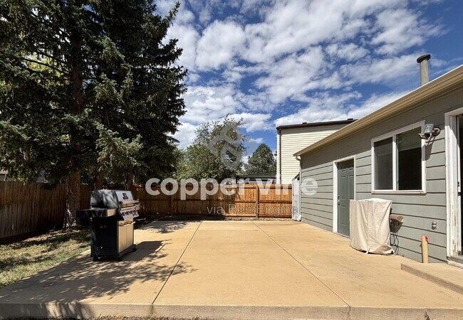 Building Photo - 10536 W 107th Ave