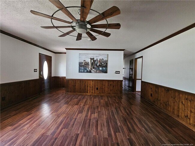 Building Photo - 7522 Marie Dr