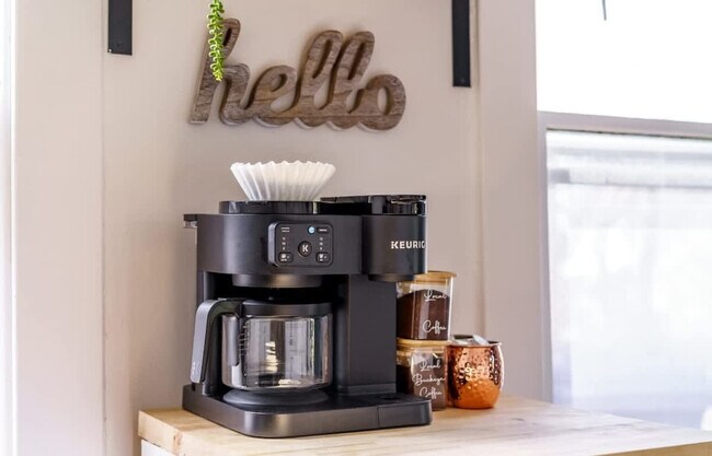 Building Photo - 575 1/2 City Park Avenue-SI ID1265634P