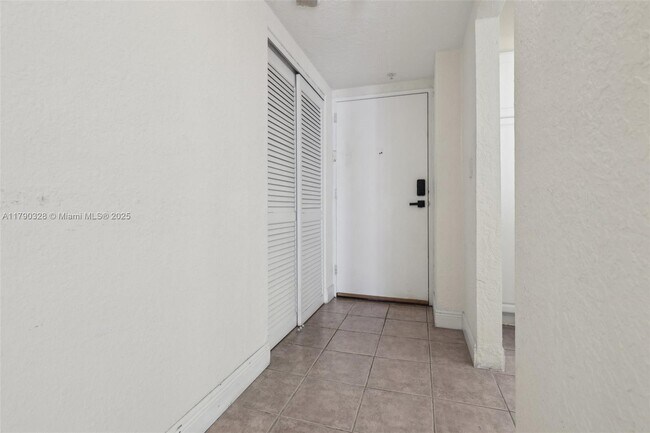 Building Photo - 19390 Collins Ave