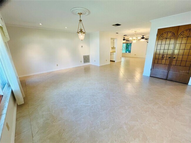 Building Photo - 1144 Lanyard St