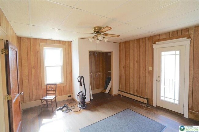 Building Photo - 655 Birch Dr