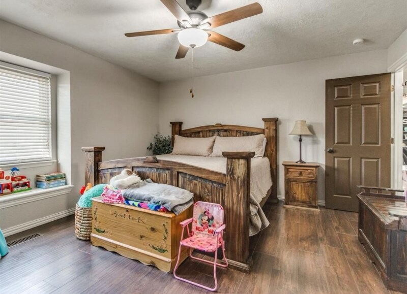 Building Photo - 814 Hickory Stick Dr