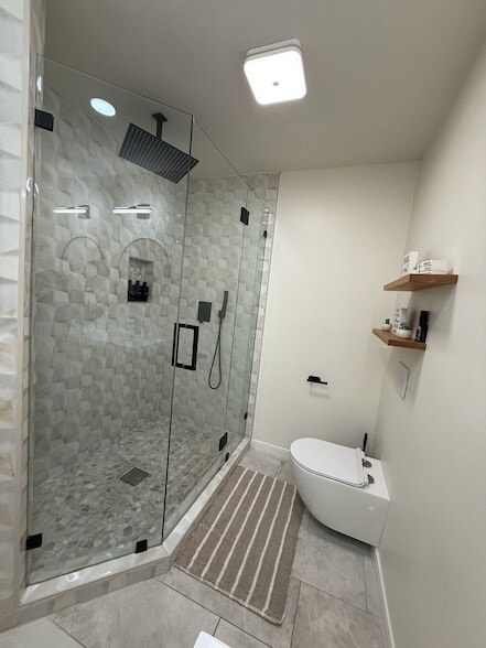 Building Photo - 5912 Harvest Hill Rd