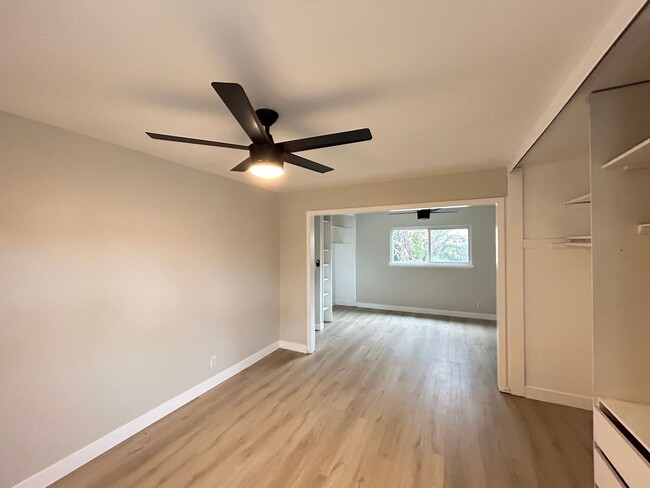 Building Photo - Nicely Updated Single Story 3 Bed 2 Bath H...