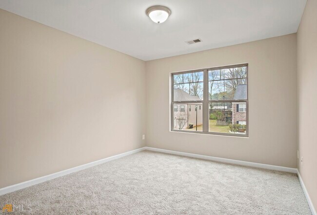 Building Photo - 85 Mary Jane Ln