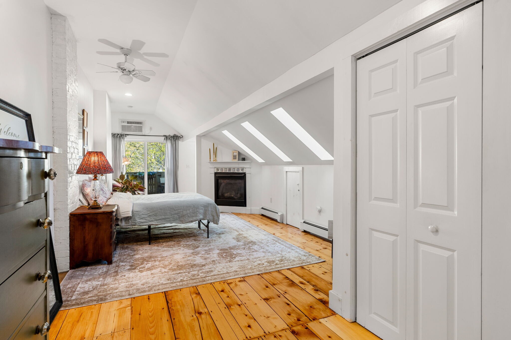 Building Photo - 4 Greenleaf St