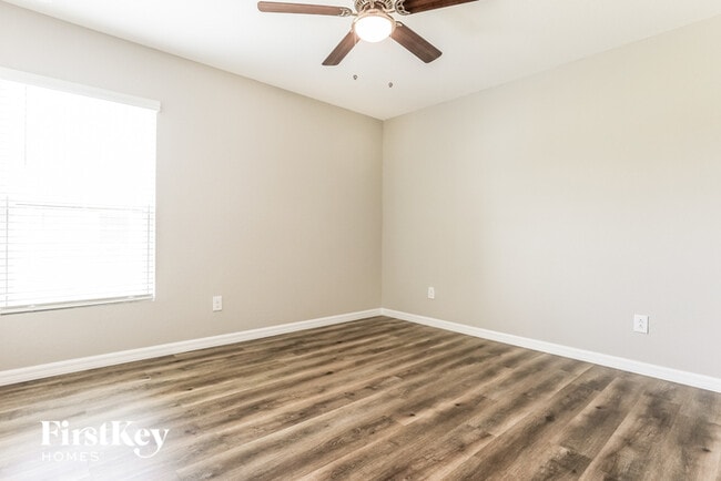 Building Photo - 20431 Mt Prospect Ave