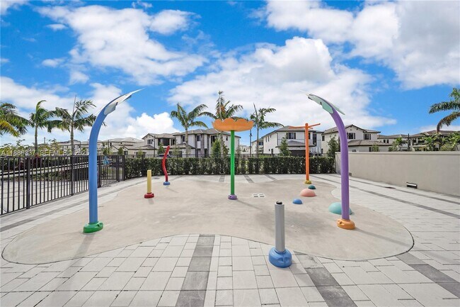 Building Photo - 8167 NW 41st St