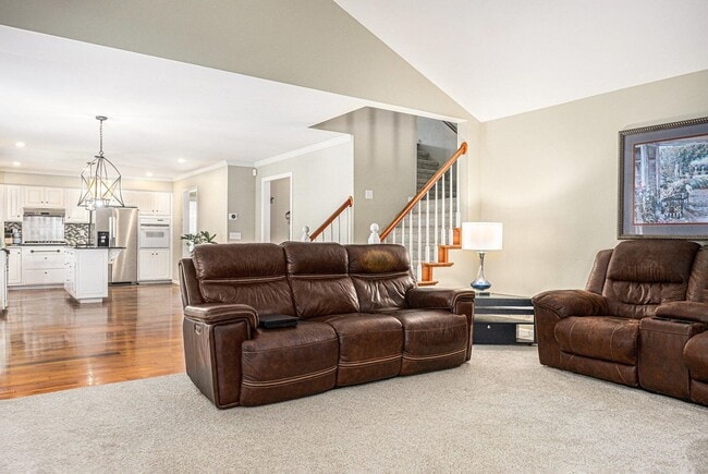 Building Photo - 7471 St George Cir
