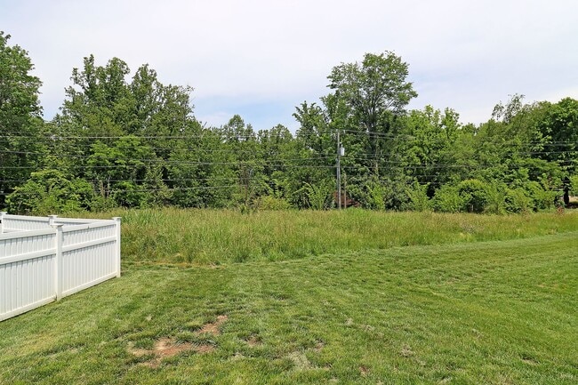 Building Photo - Berkmar Overlook Home with 2-Car Garage & ...