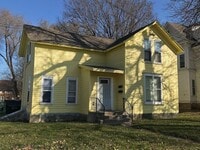 Building Photo - 318 E Walnut St