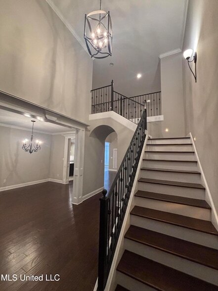 Building Photo - 3153 Fossil Hill Dr