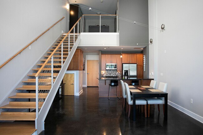 Building Photo - Pavilion East Loft Condo Near Duke & Downtown Durham