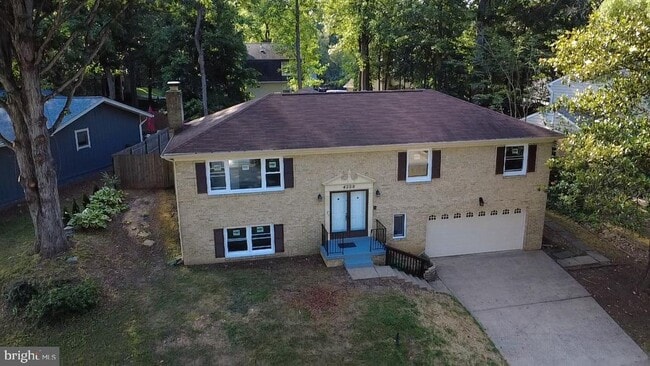 Building Photo - 4223 Avon Dr