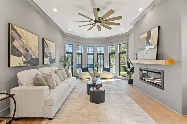 Building Photo - 807 W Park Ave