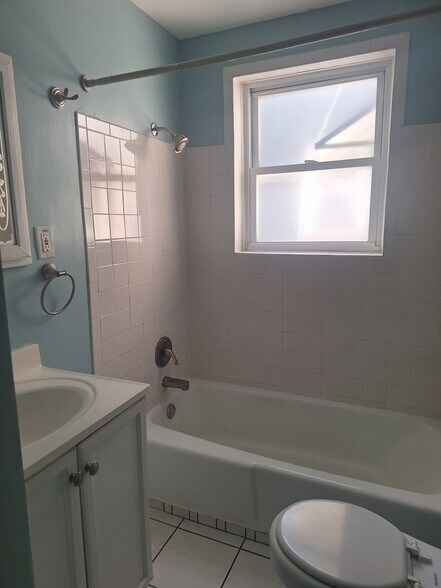 Bathroom - 2314 S Colorado St