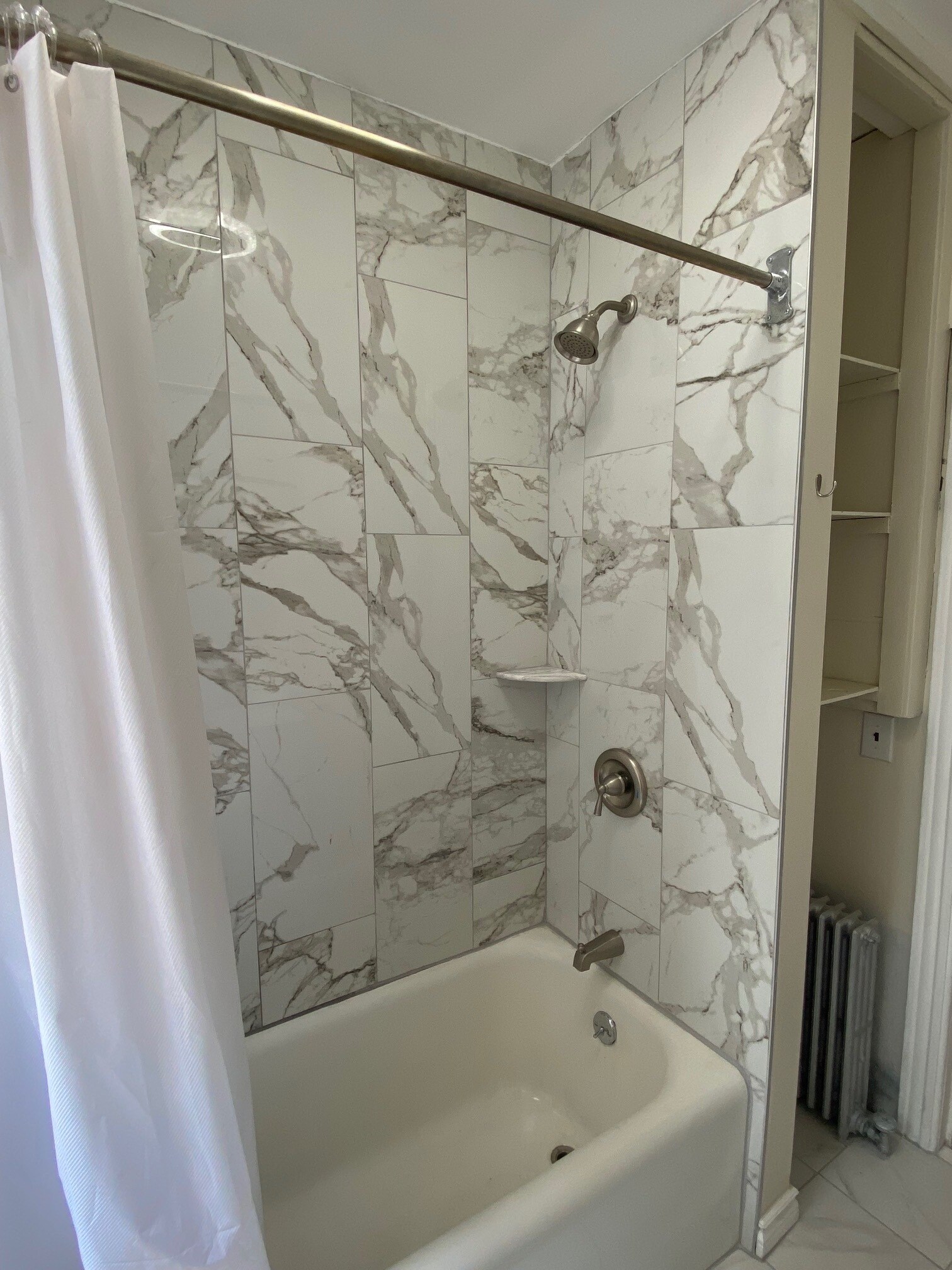 Building Photo - 469 Montclair Ave