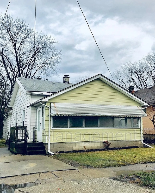 Building Photo - Charming 2-Bedroom Ranch Home in South Toledo