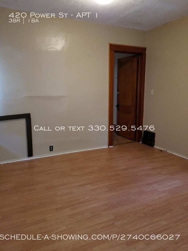 Building Photo - 3 bedroom in Akron OH 44311