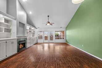 Building Photo - Pointer Lane Duplex
