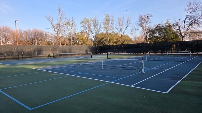 Building Photo - 3813 Arizona Pl