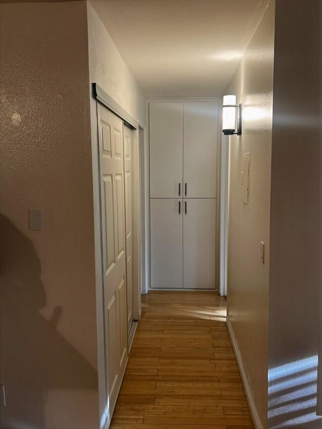 Building Photo - 3604 W Estates Ln