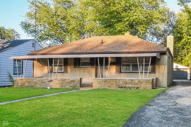 Building Photo - 4769 N Mitchner Ave