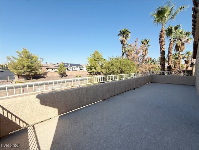 Building Photo - 7761 Locke Haven Dr