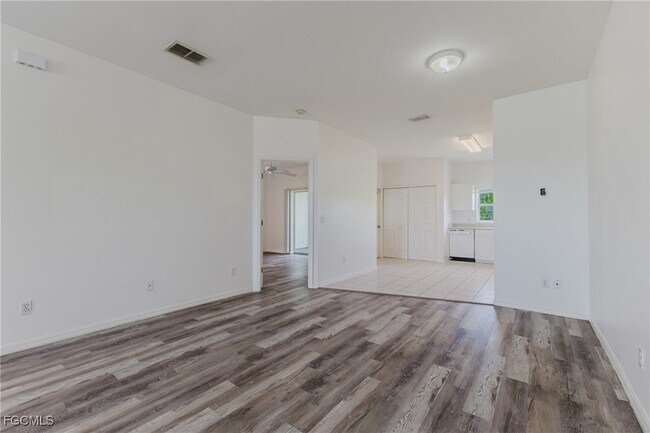 Building Photo - 5612 Rose Garden Rd