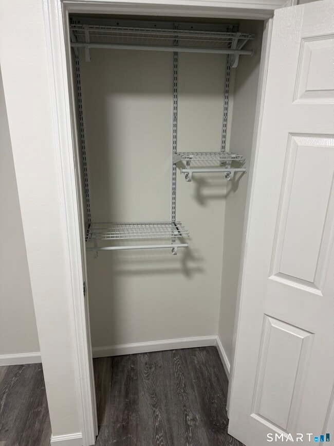 Building Photo - 38 New Haven Ave