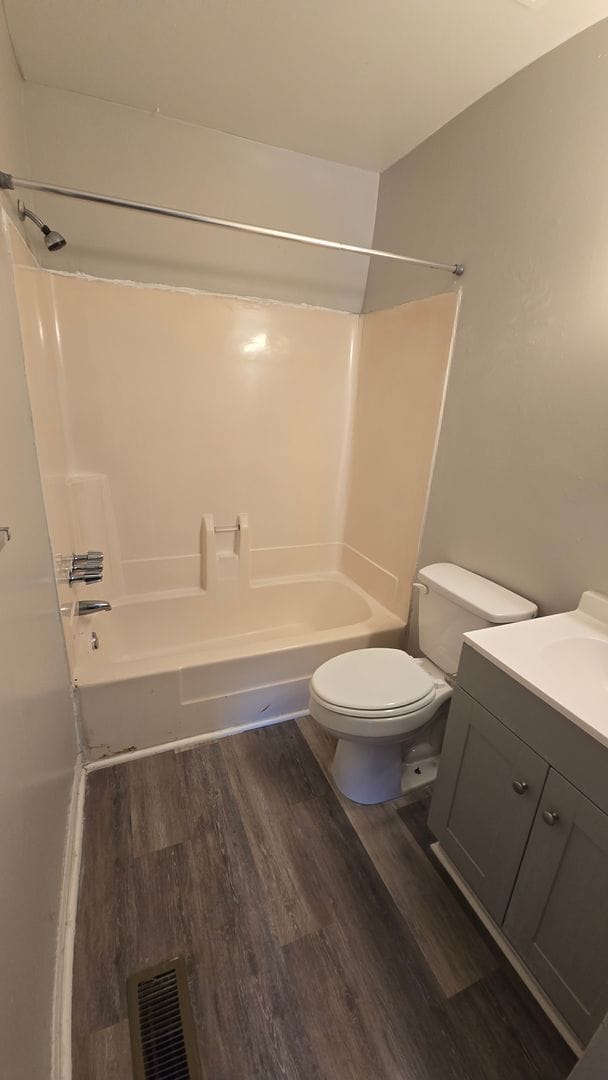 Building Photo - West Columbia