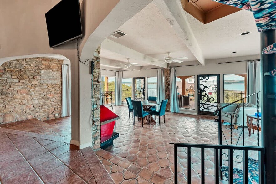 Building Photo - 1175 O C Trout Dr